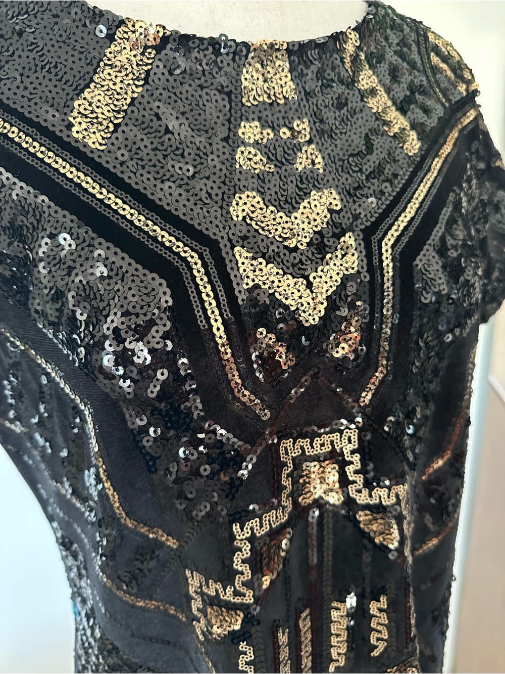 Black Velvet Sequin Mini Dress Art Deco Geometric Gold Black Mobwife Glam Chic - Picture 3 of 10